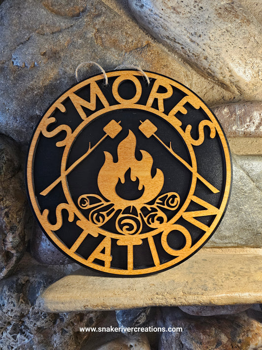 Smore Station Campfire Wall Sign 11"